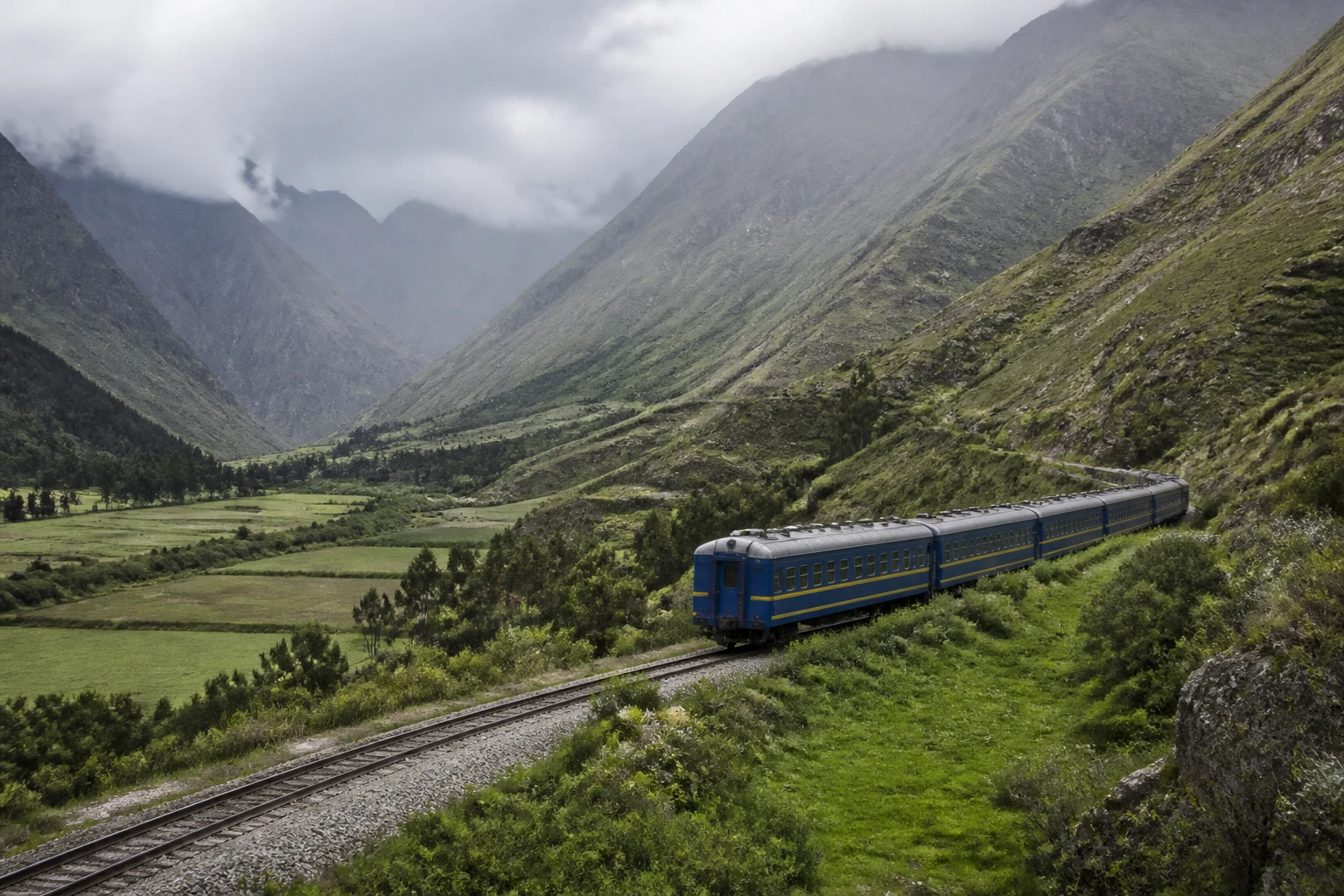 Railway scene in the Cusco region
